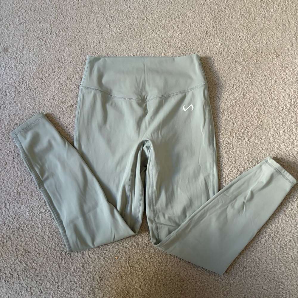 TLF apparel leggings